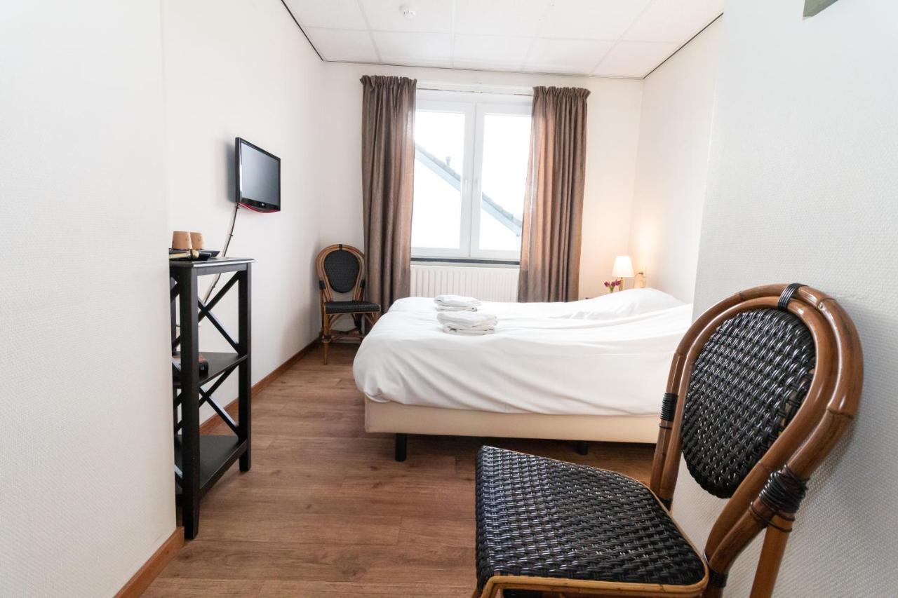 B&B Hotel Gasthoeve Het Valkennest Oud-Valkenburg エクステリア 写真